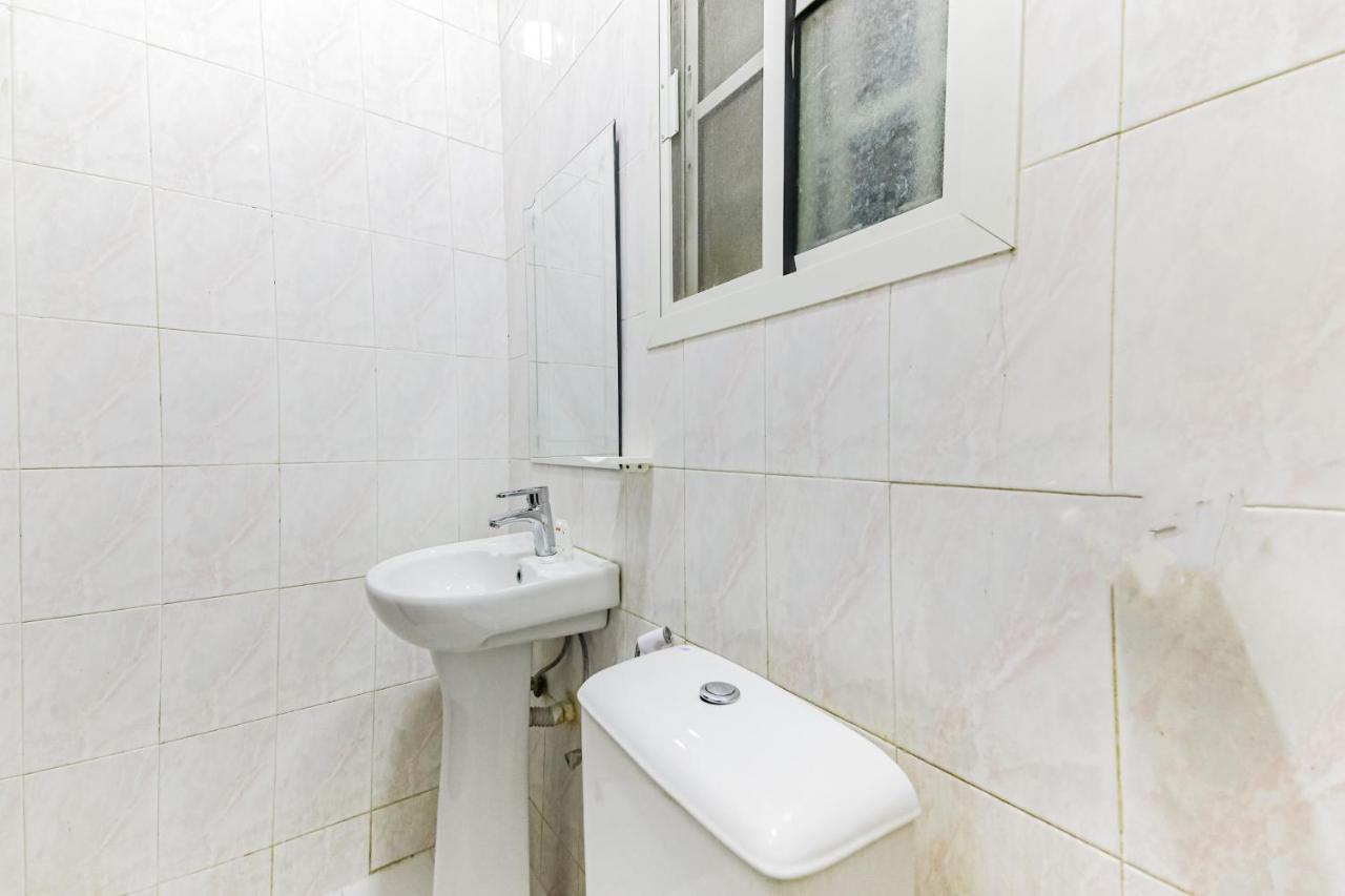 Oyo 105 Star House 05 Apartman Szalála Kültér fotó