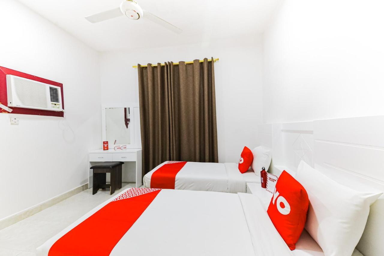 Oyo 105 Star House 05 Apartman Szalála Kültér fotó